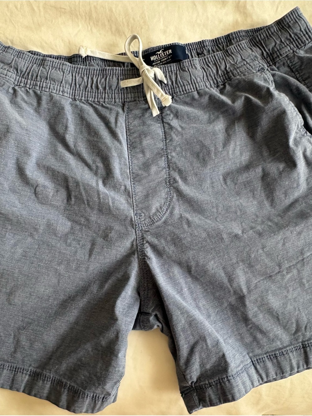 Hollister Men's Heathered Slate jogger shorts 5” epic flex